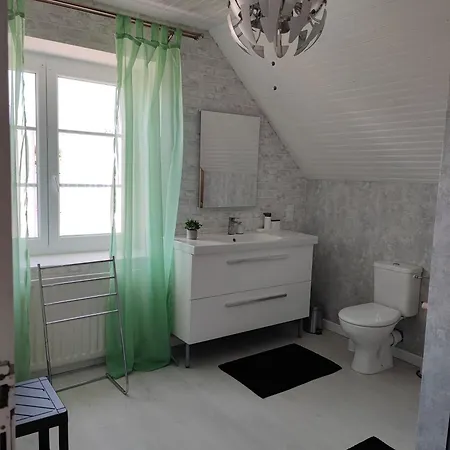 Arveil Guest house